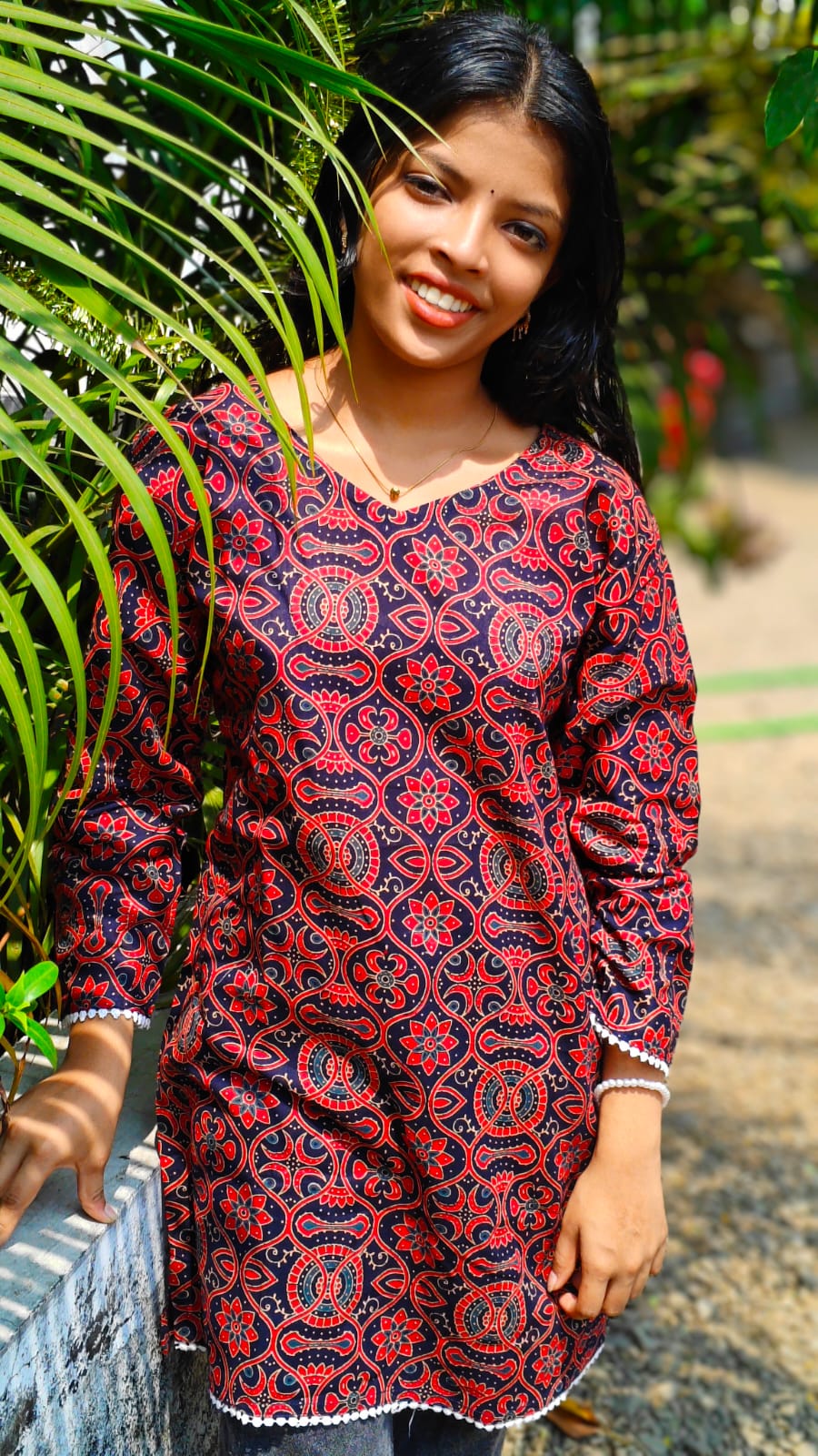 Cotton printed short top – Navy blue