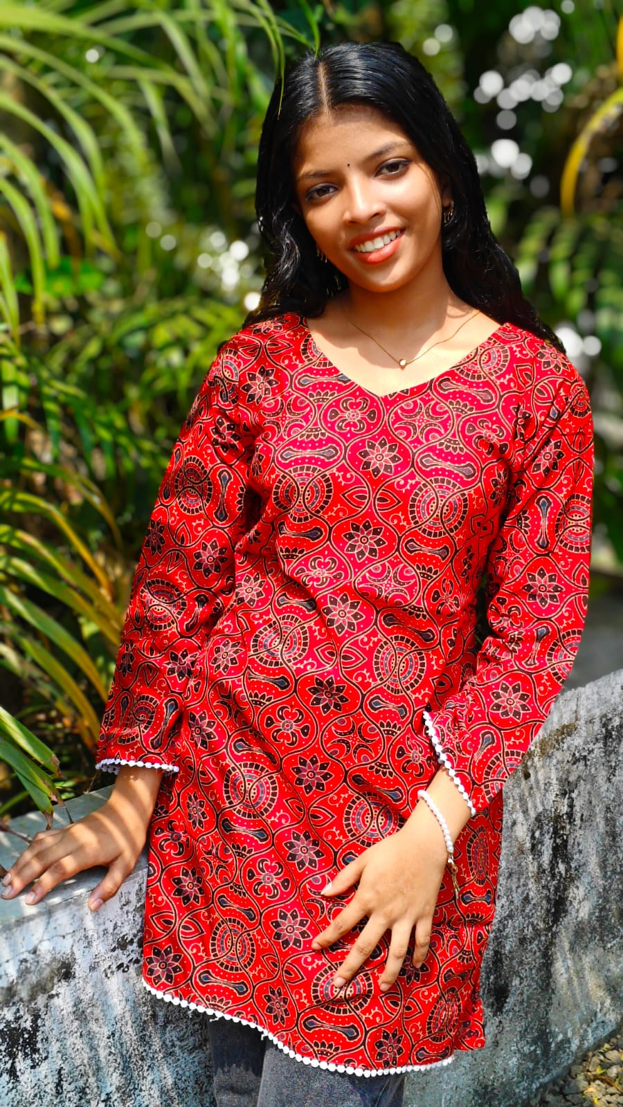 Cotton printed short top image