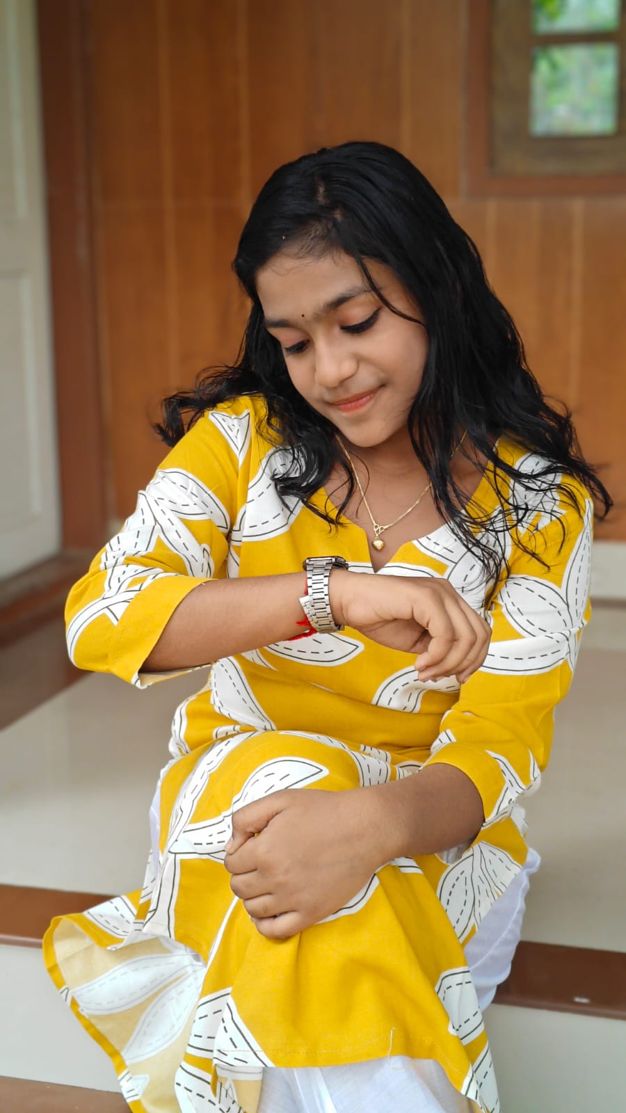 Big Floral Print  Tops - Under @299 – Yellow