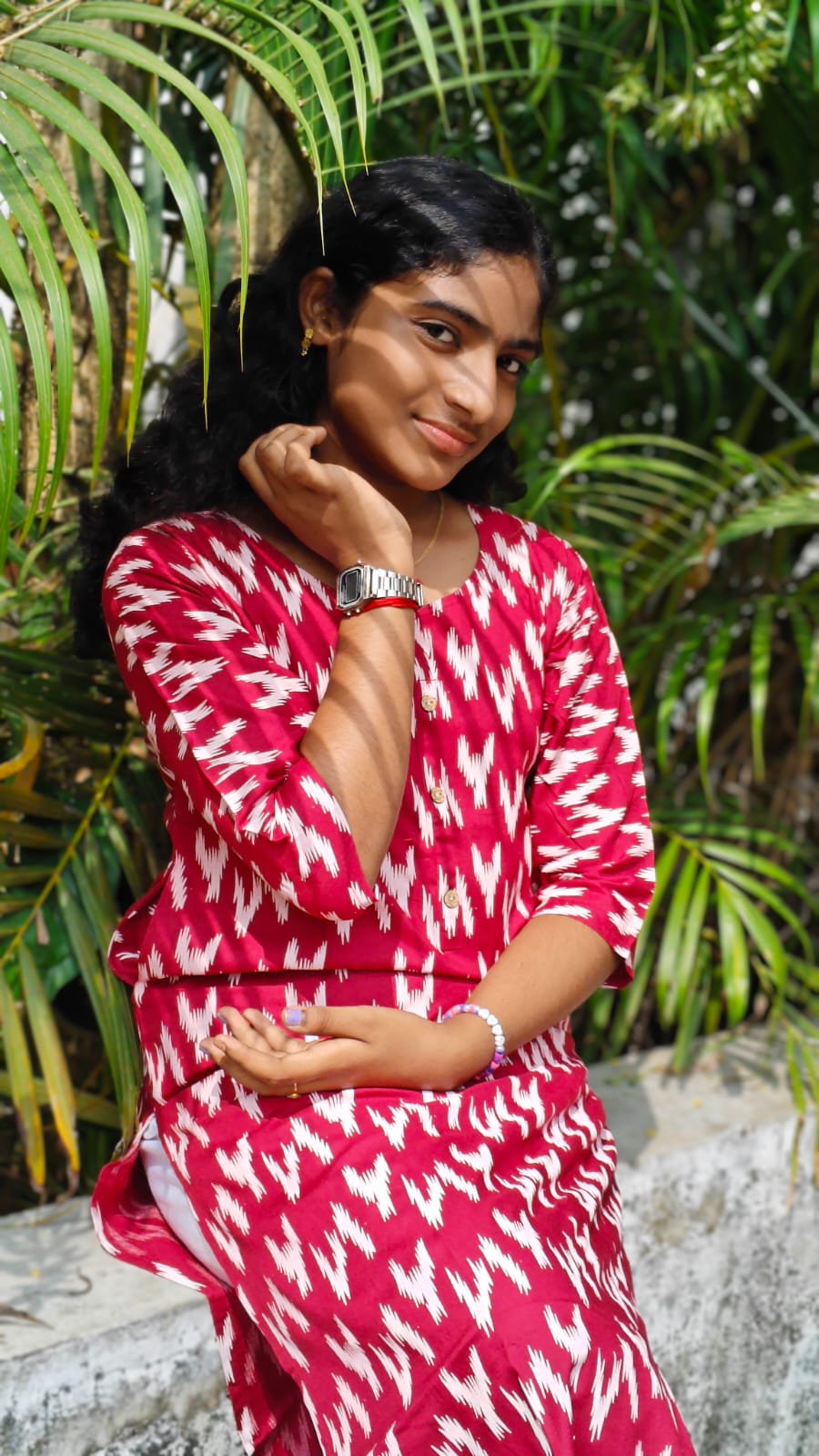 Tops - Under 299 - Red