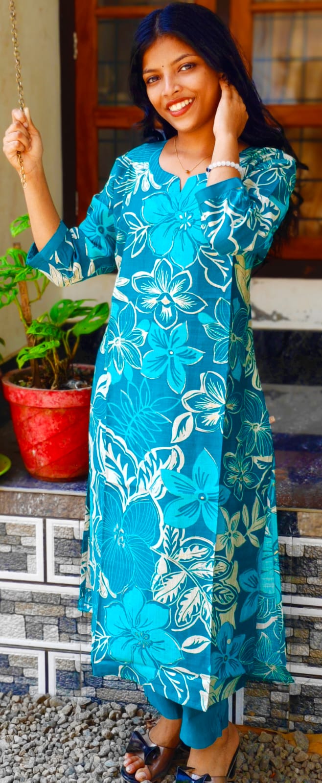 Vatican Floral print cord set image