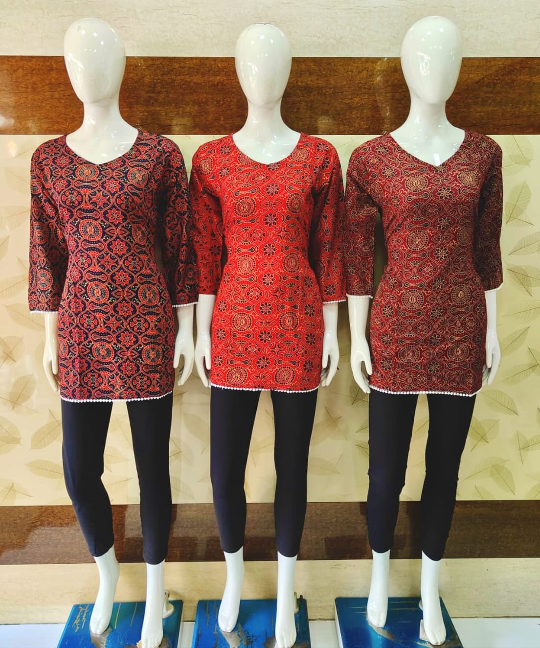 Cotton printed short top image