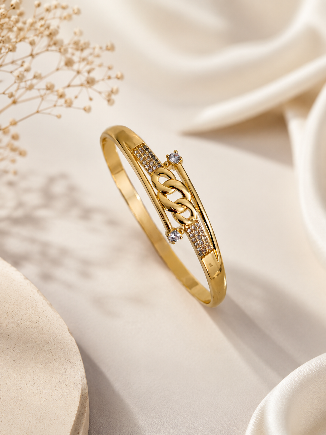 Diamond stone Premium Bangle